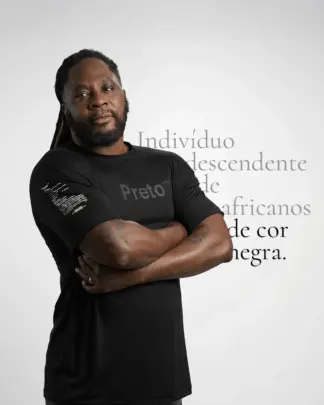 Camiseta Pretos.
