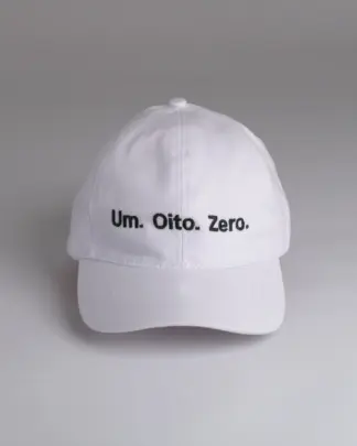Boné Branco Um. Oito. Zero.